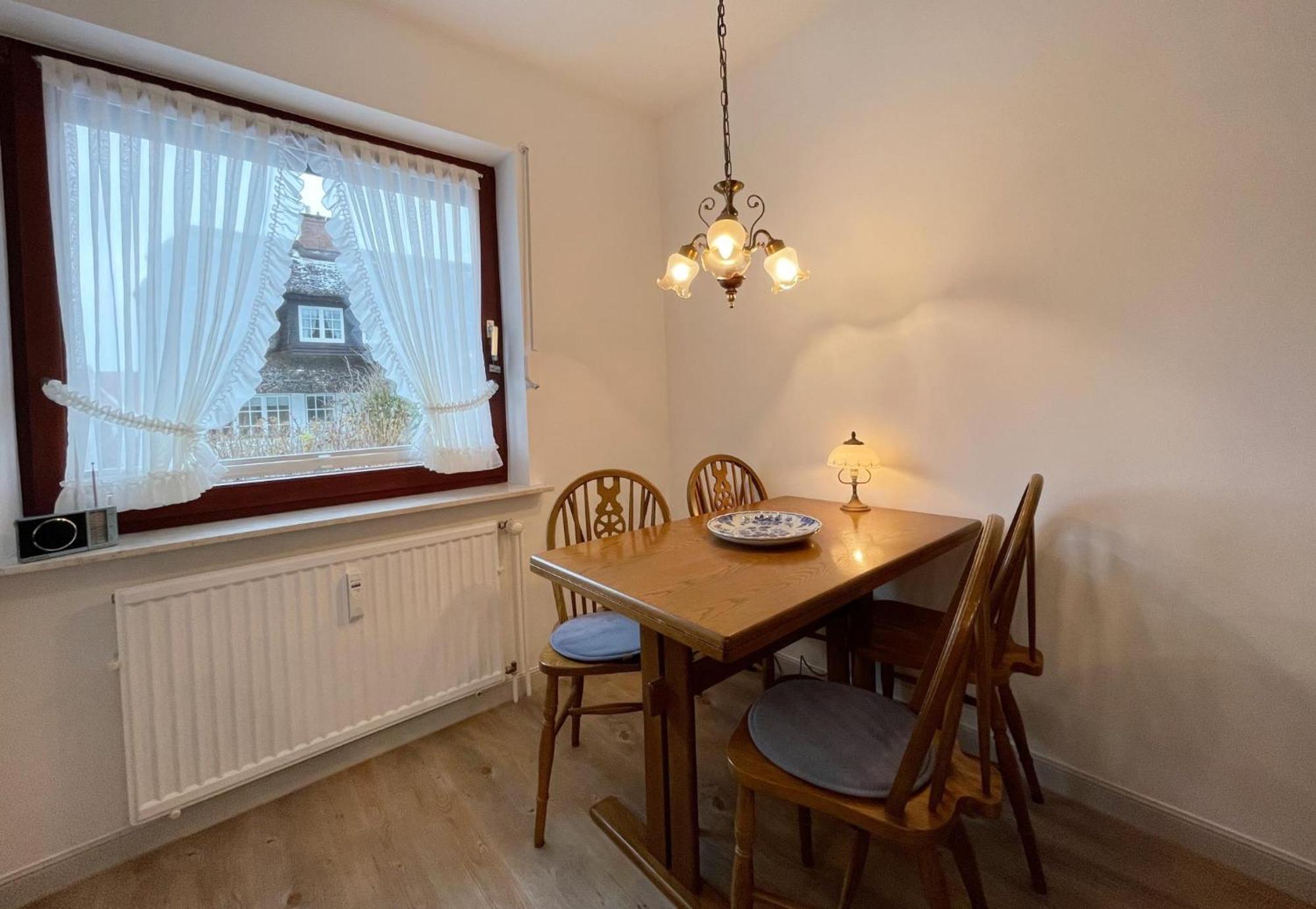 Gemuetliche Svantje Mit Terrasse In